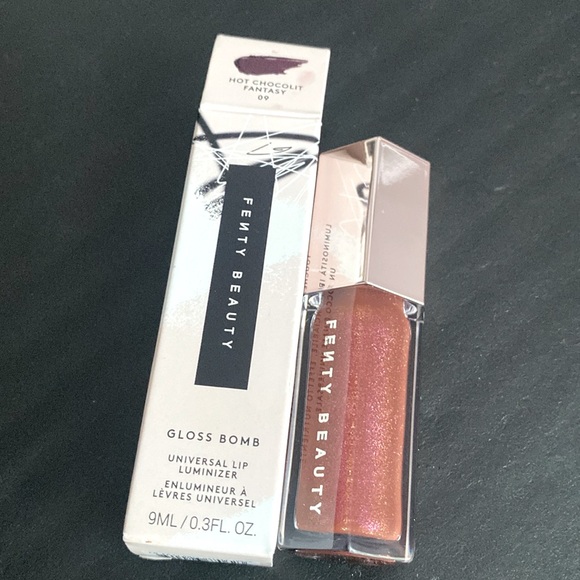 FENTY BEAUTY Gloss Bomb Universal Lip Luminizer in Hot Chocolit Fantasy 9ml, NEW - Picture 8 of 10
